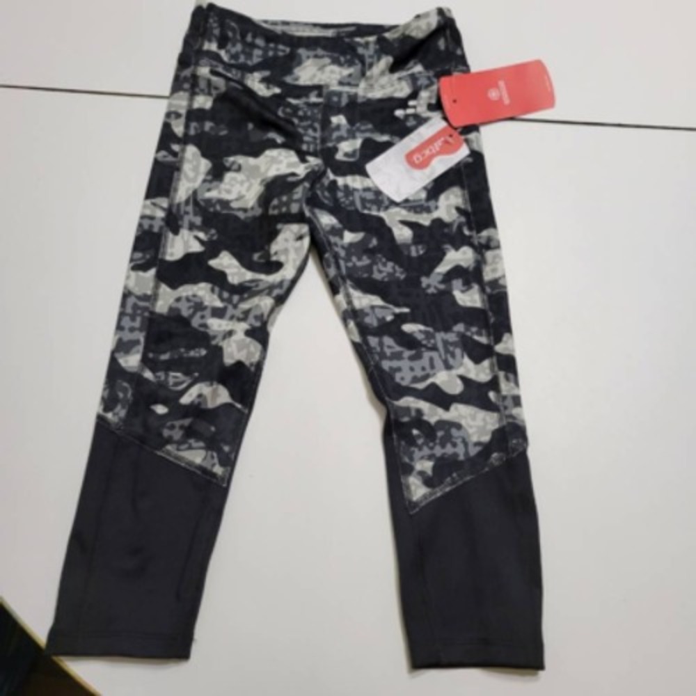 BCG Girls Training Leggings Black Gray Caviar Camouflage Pull Ons XS 6-6X New